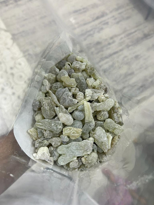 Royal green frankincense medicine grade 1 kg